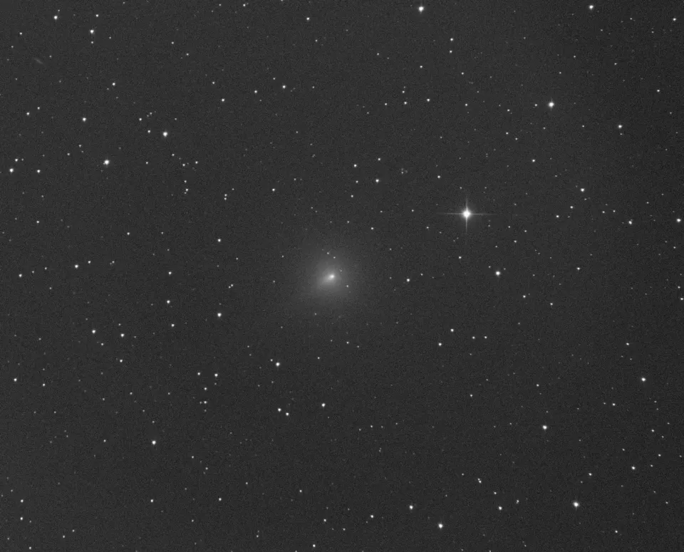 C/2019 Y4 (ATLAS): astrophotograph by Pete Lawrence