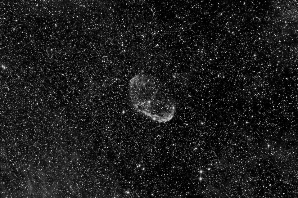 Crescent Nebula: astrophotograph by Pete Lawrence