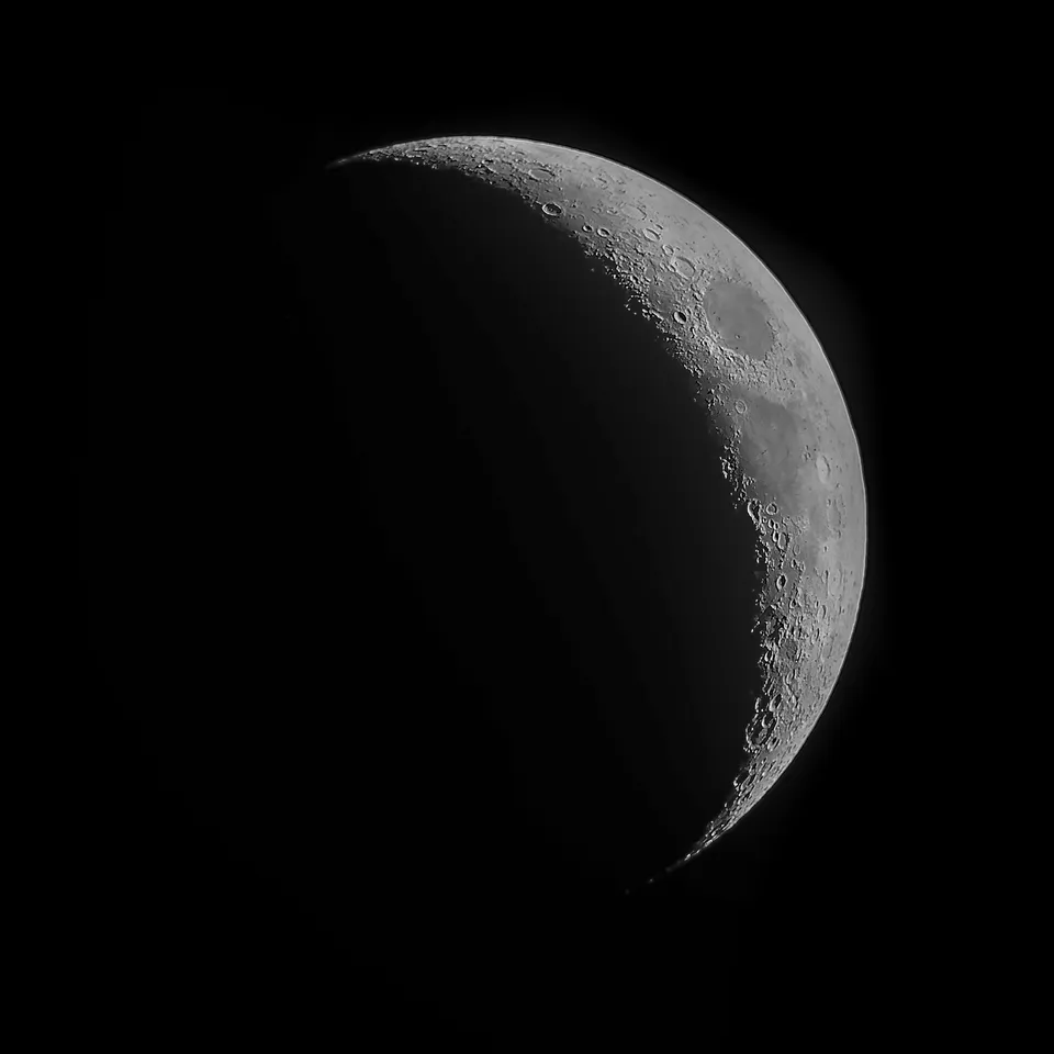 The Moon (15% Illumination): astrophotograph by Pete Lawrence